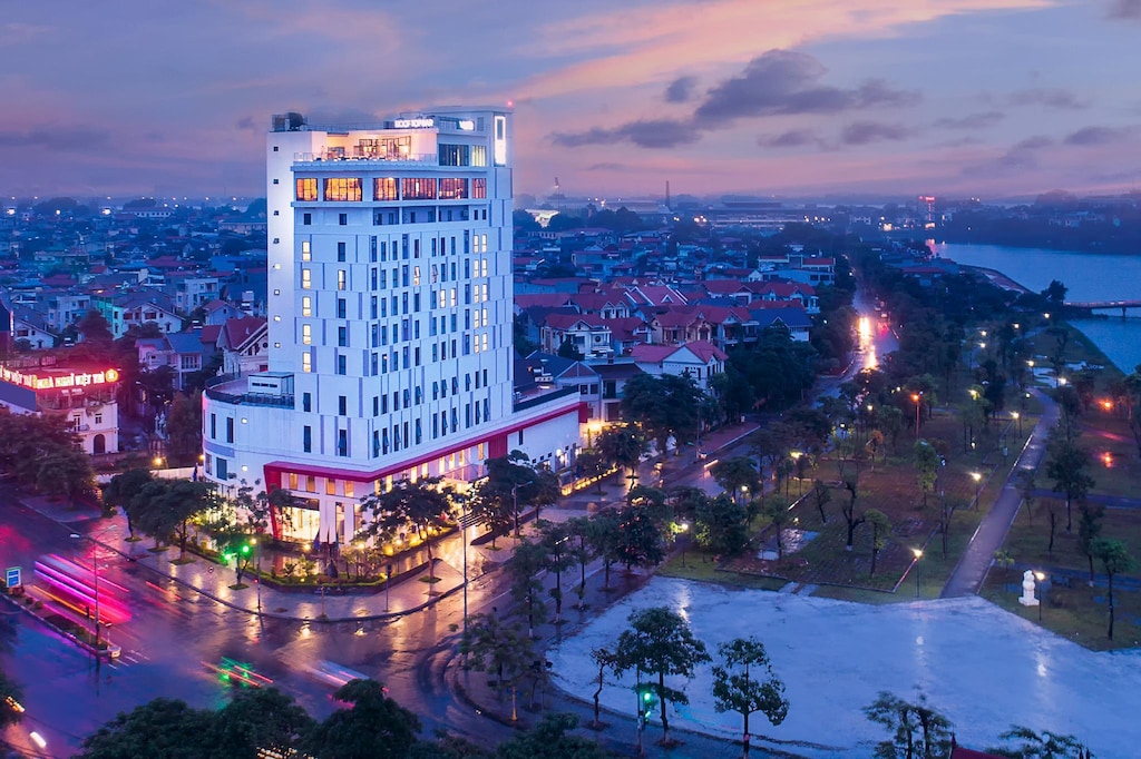 Hotel Phú Thọ